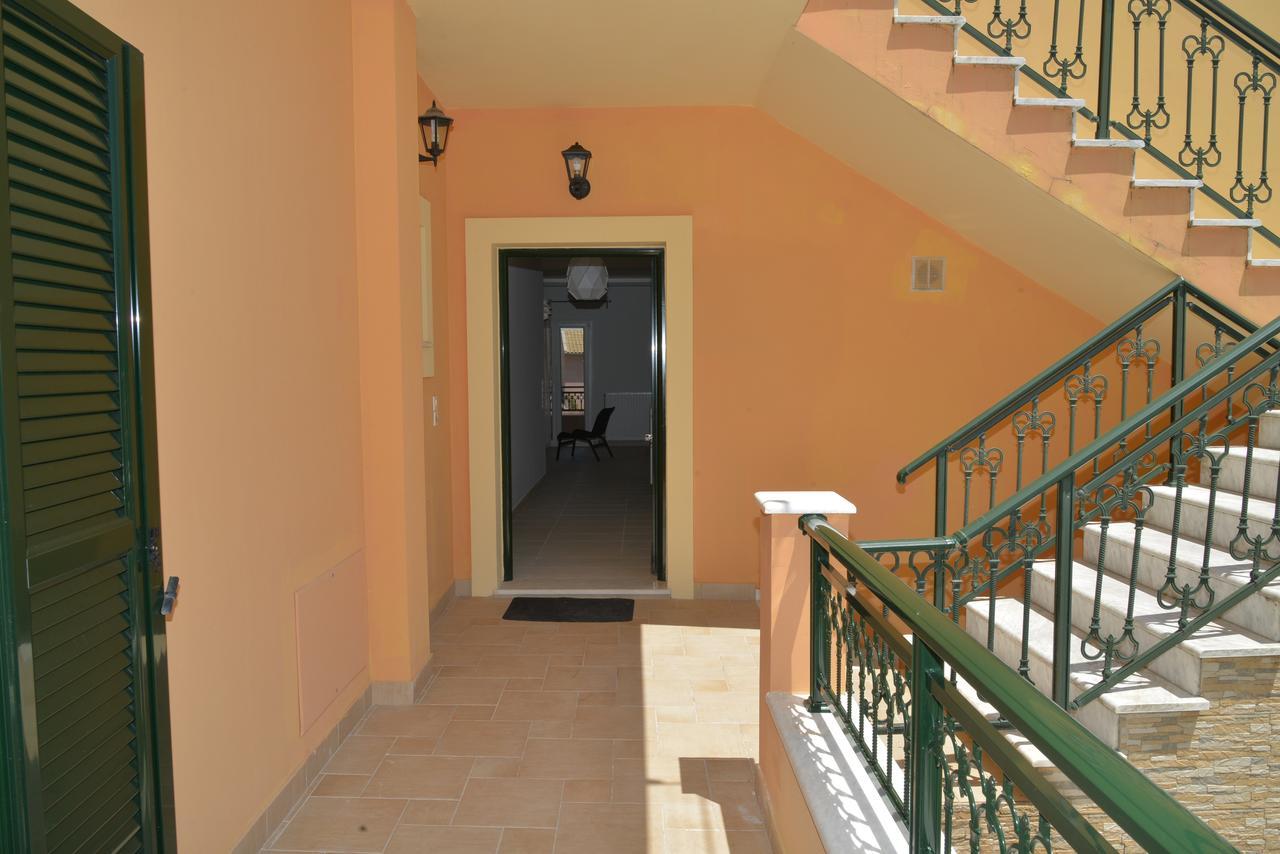 Appartement Tilemachos House Near Corfu Town à Potamós Extérieur photo