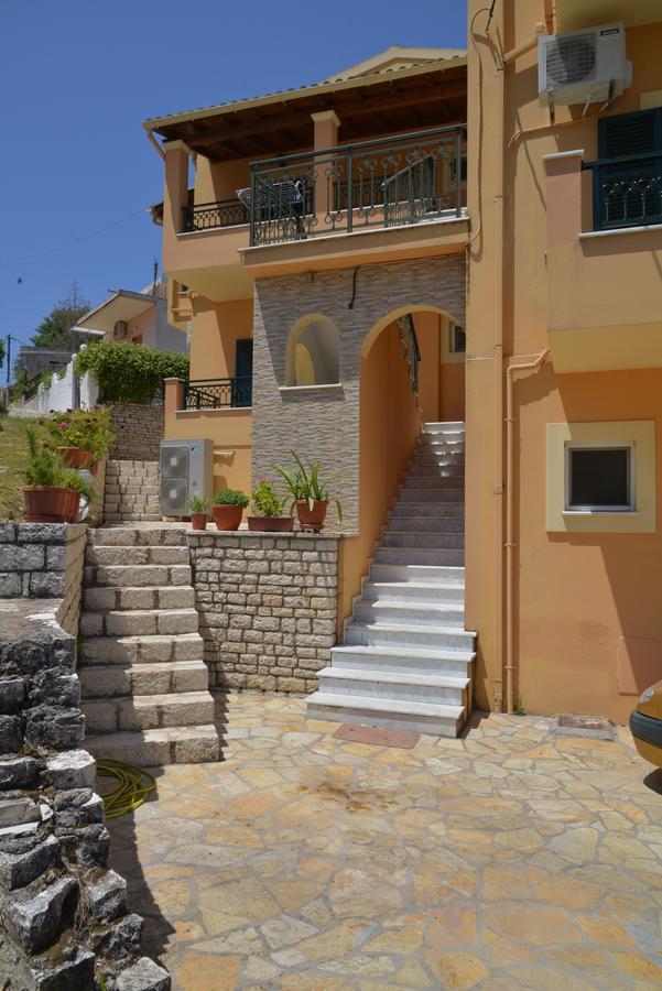 Appartement Tilemachos House Near Corfu Town à Potamós Extérieur photo